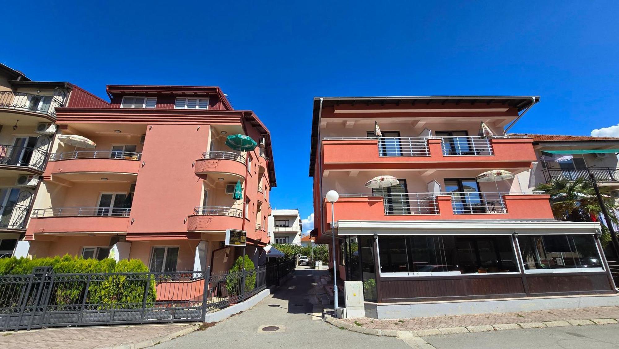 Villa & Apartments Antigona Ohrid Bagian luar foto