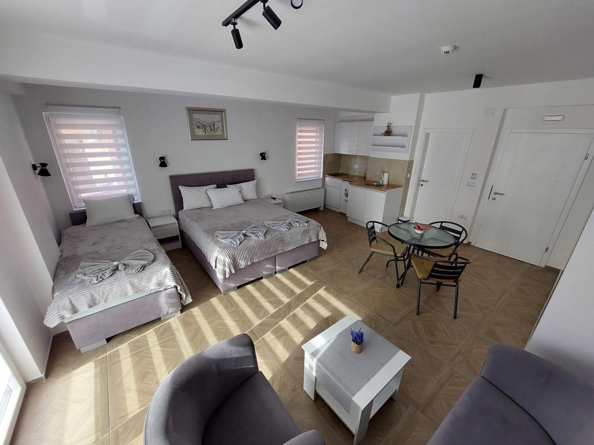 Villa & Apartments Antigona Ohrid Bagian luar foto