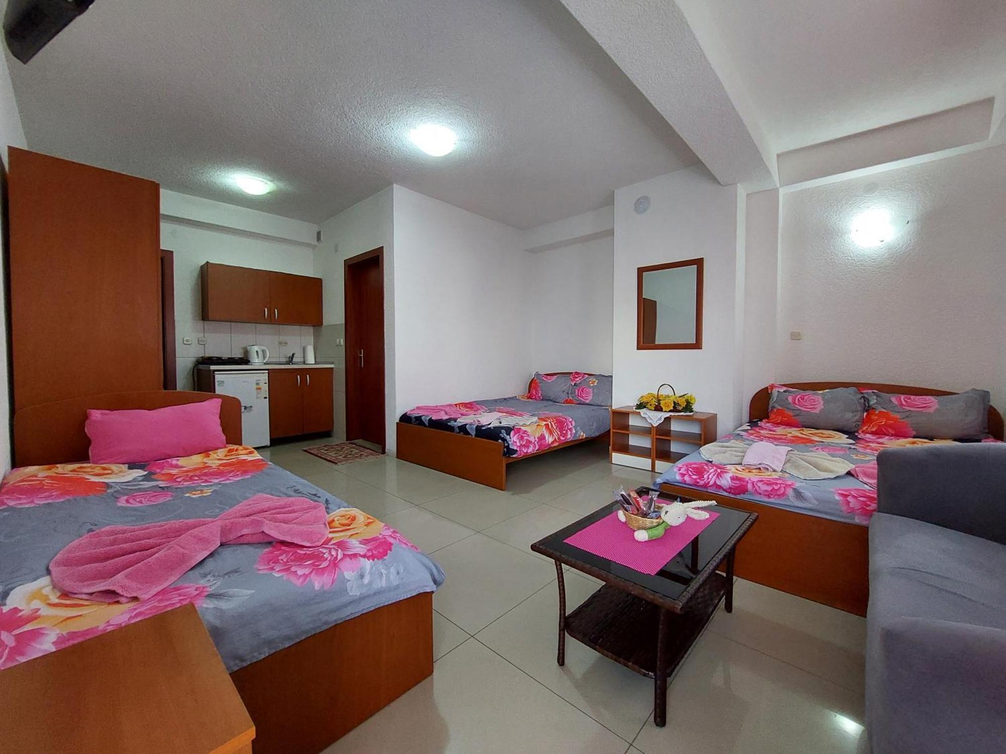 Villa & Apartments Antigona Ohrid Bagian luar foto