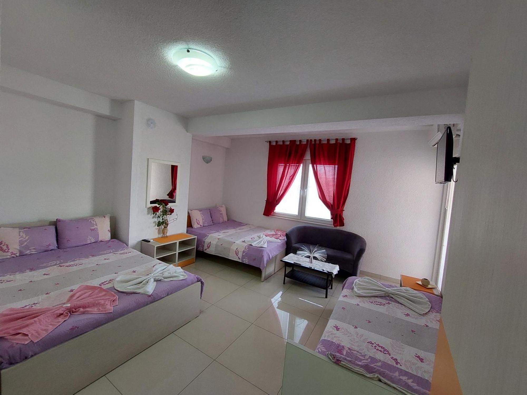 Villa & Apartments Antigona Ohrid Bagian luar foto