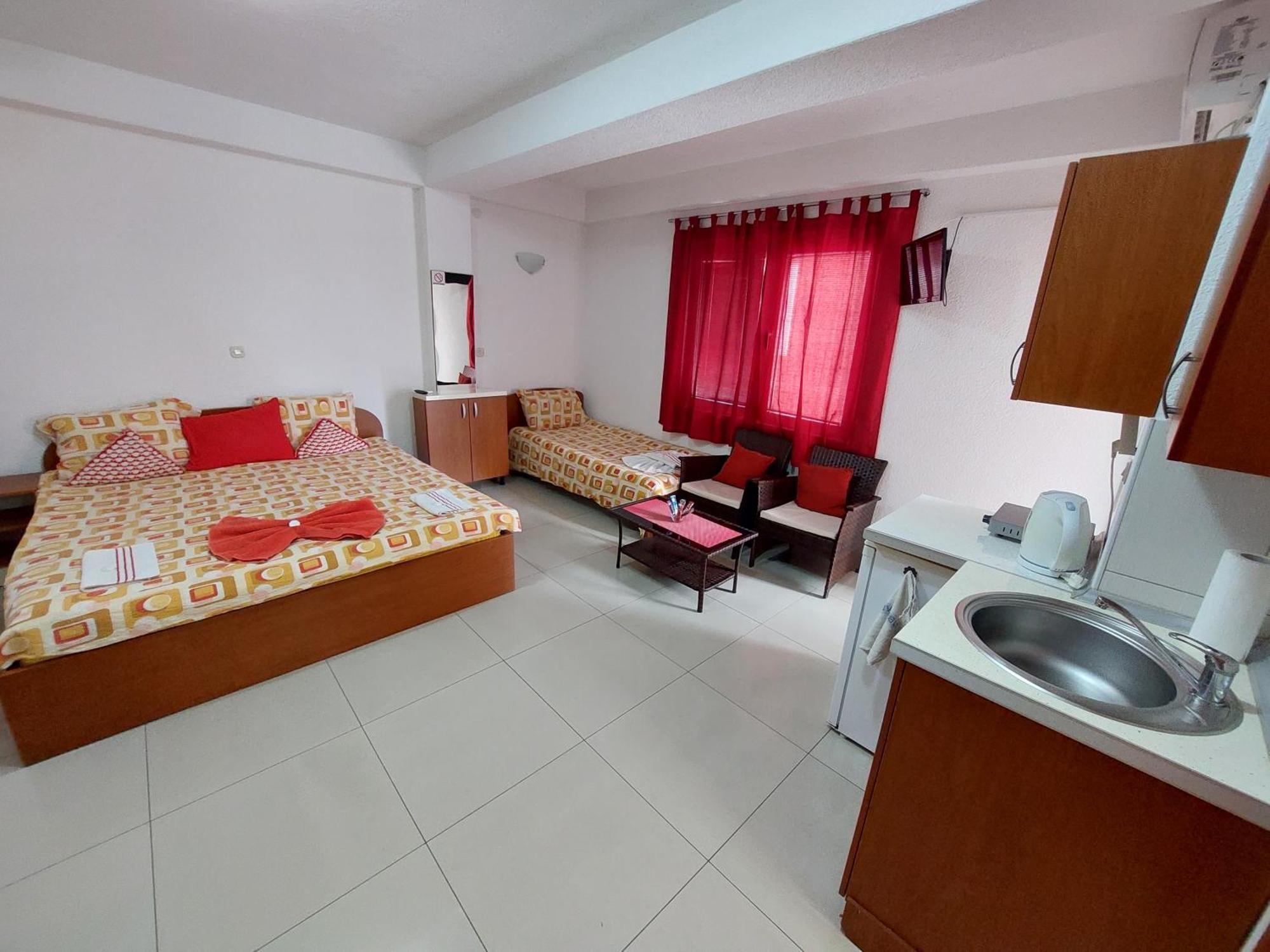 Villa & Apartments Antigona Ohrid Bagian luar foto