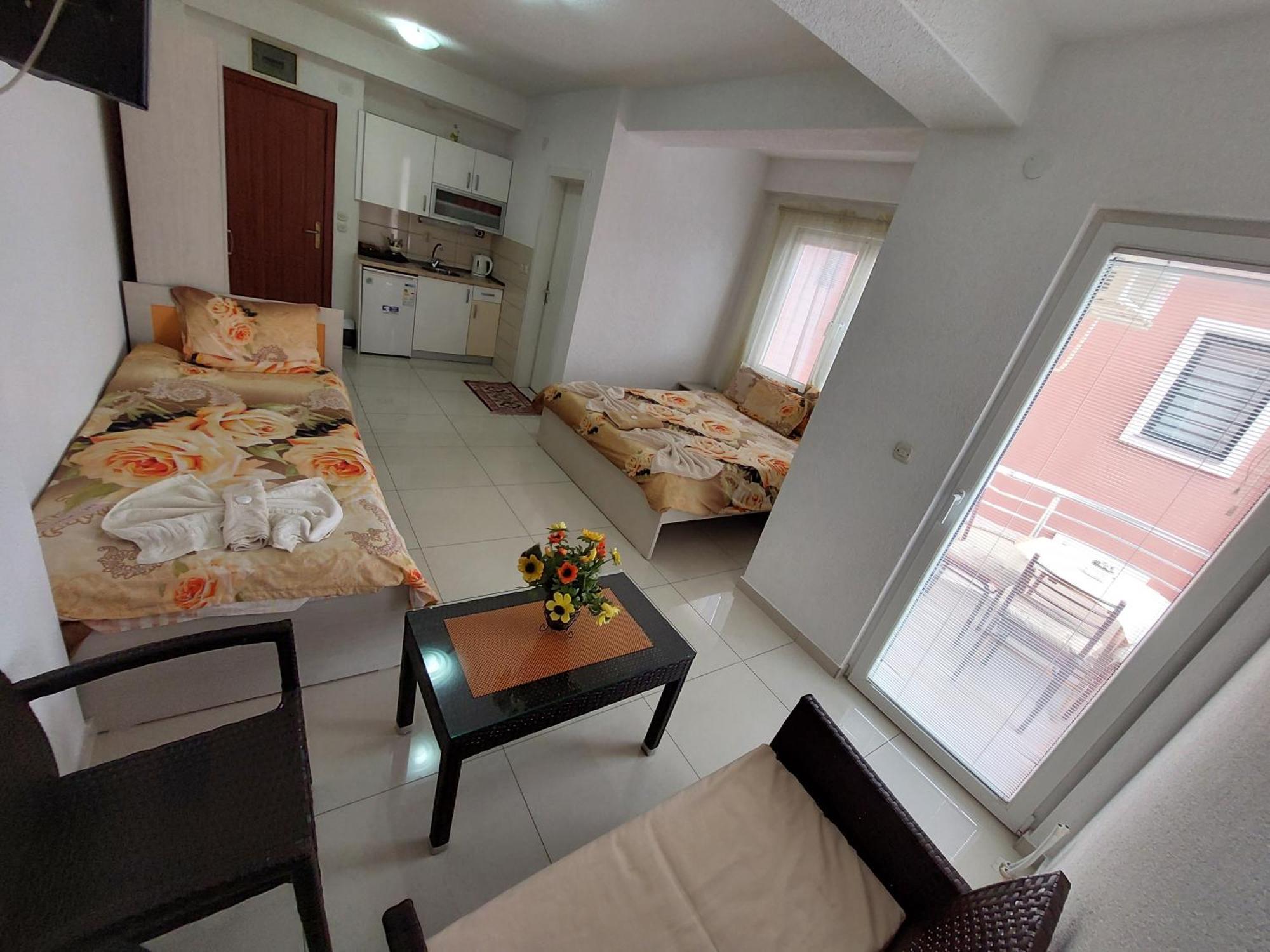 Villa & Apartments Antigona Ohrid Bagian luar foto
